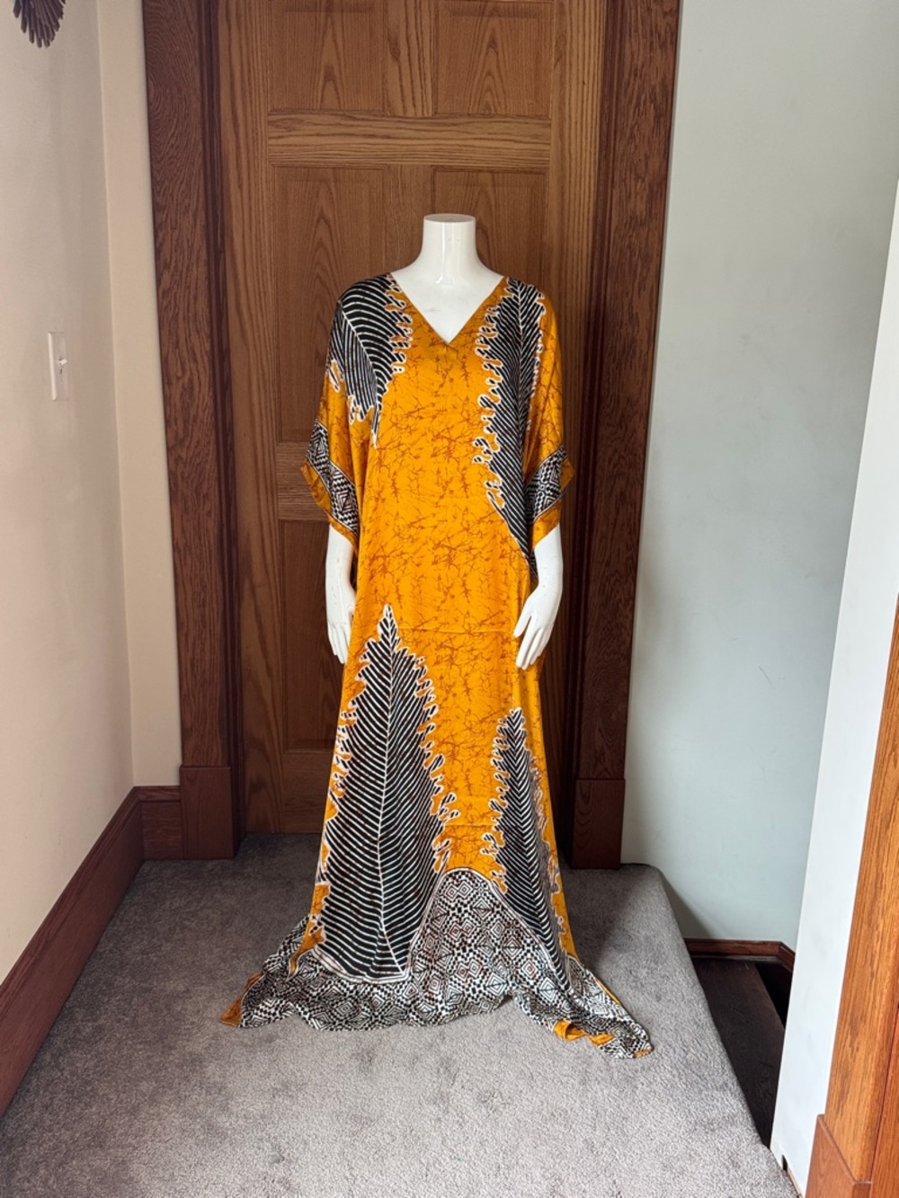 Sante Classics Kaftan Muumuu Yellow Black Leaf Print Loose Flowy Boho NWT